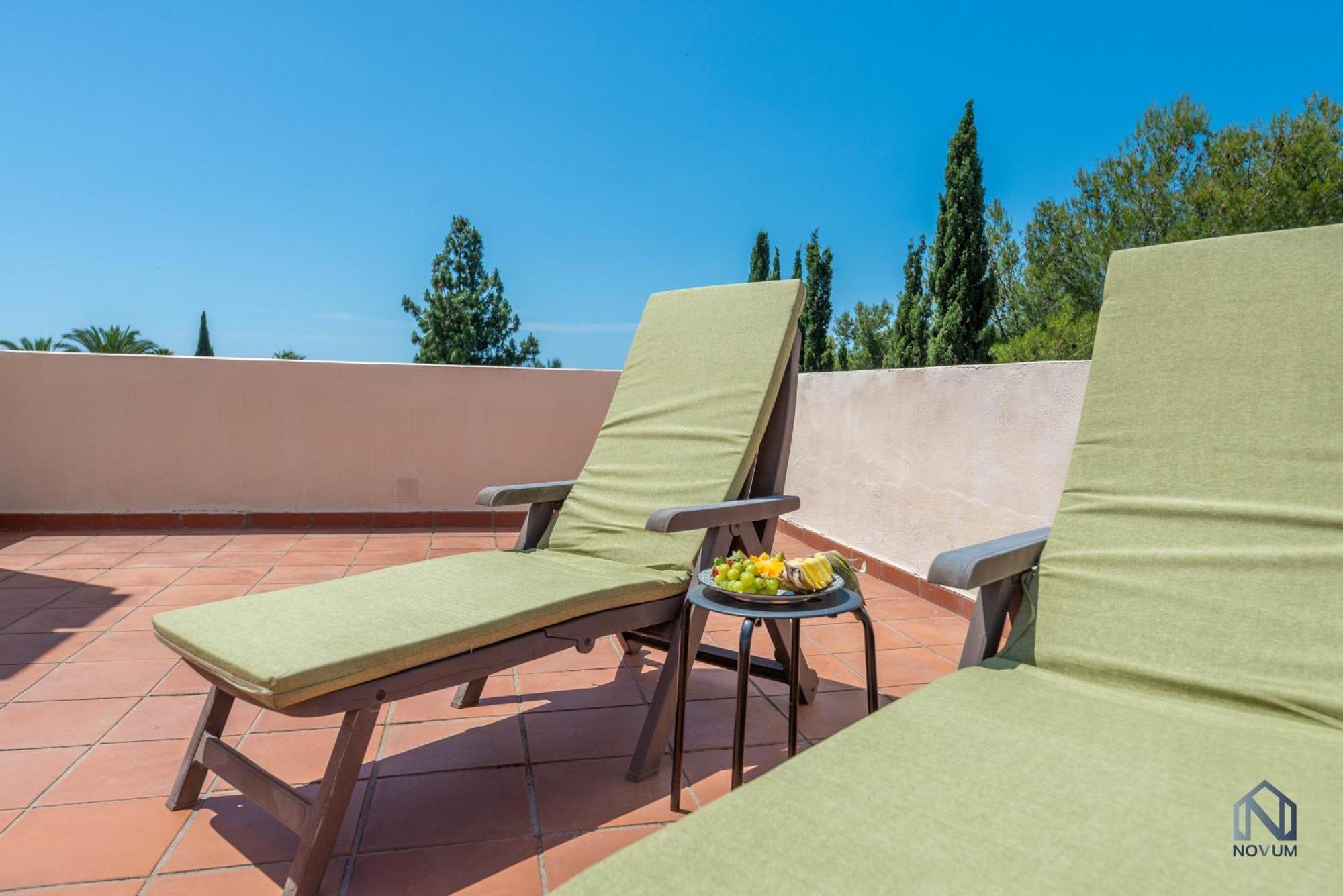 Modern And Spacious 2 Bdrm Penthouse With 3 Pools Apartment Marbella