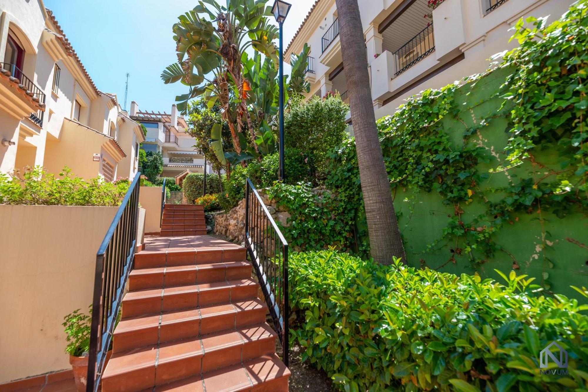 Modern And Spacious 2 Bdrm Penthouse With 3 Pools * Marbella