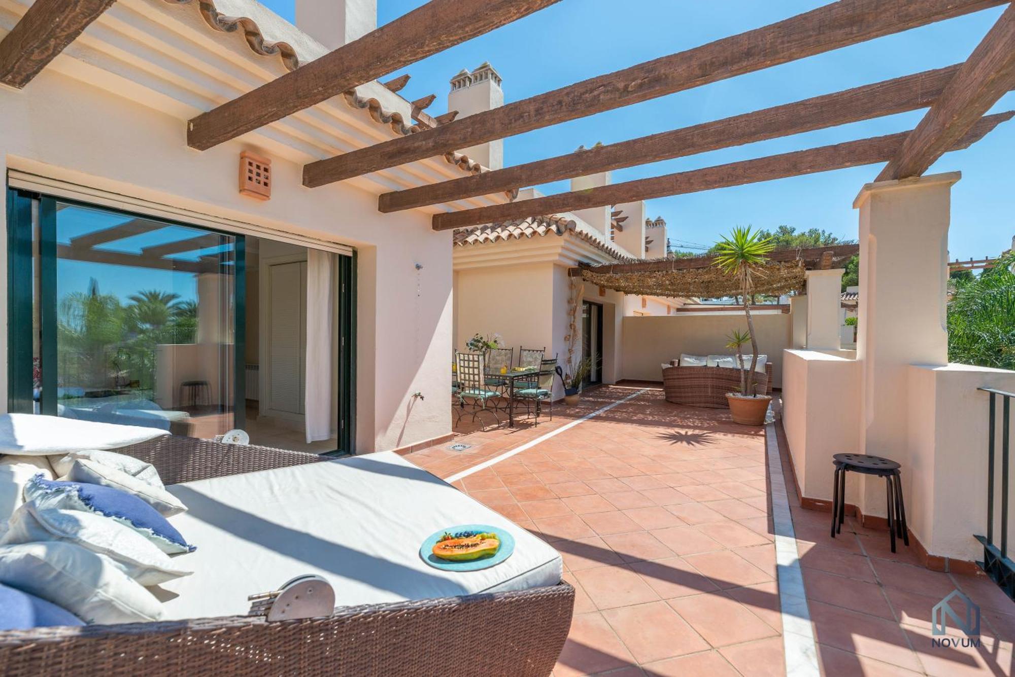 Apartment Modern And Spacious 2 Bdrm Penthouse With 3 Pools Marbella