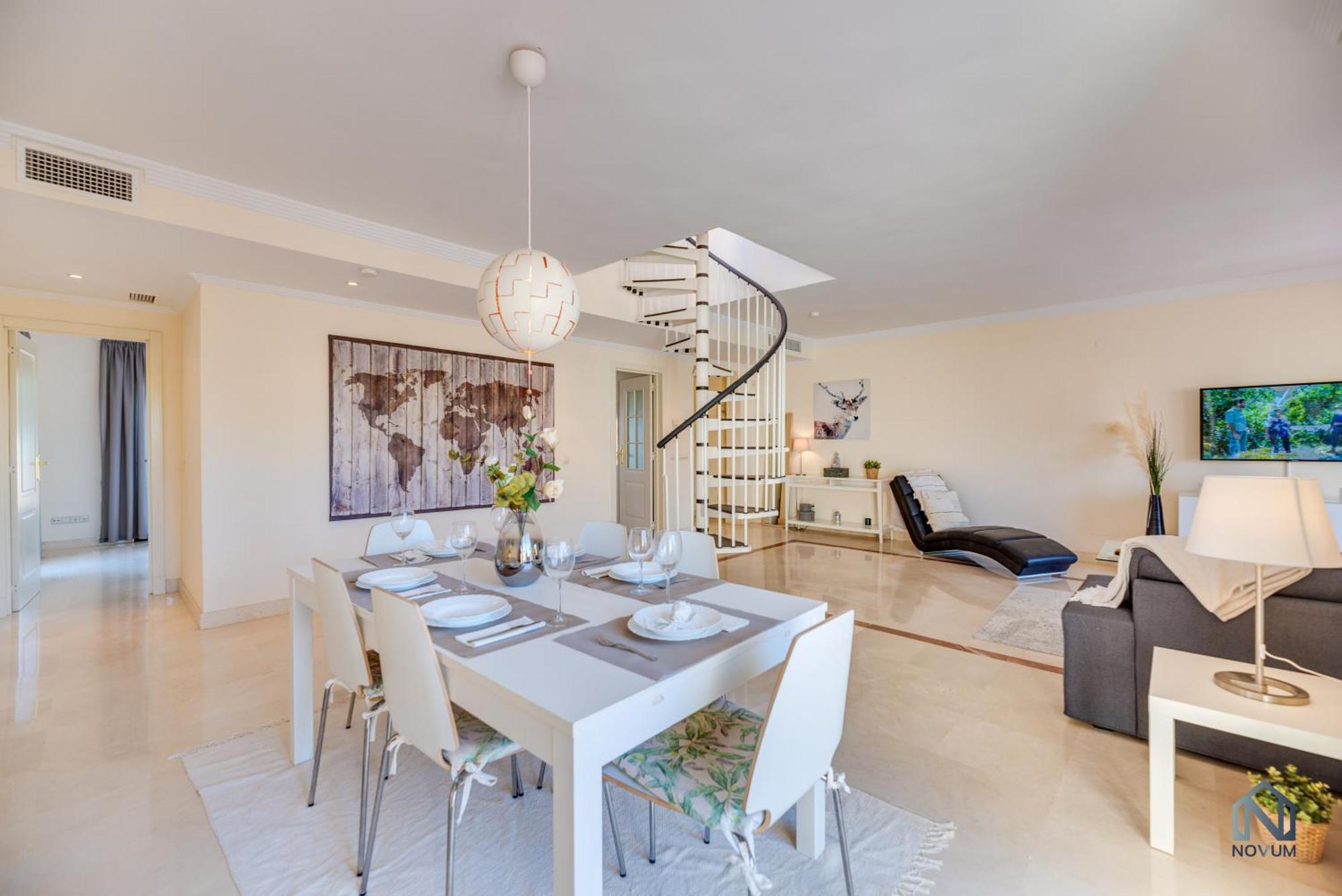 Apartment Modern And Spacious 2 Bdrm Penthouse With 3 Pools